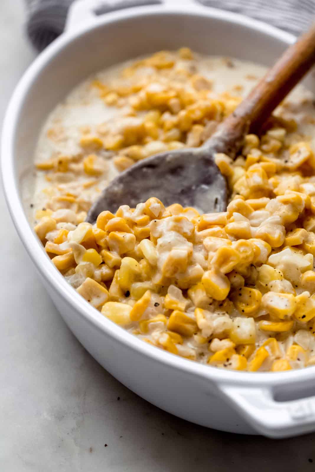 Effortless Slow Cooker Creamed Corn: Your Holiday Side Savior